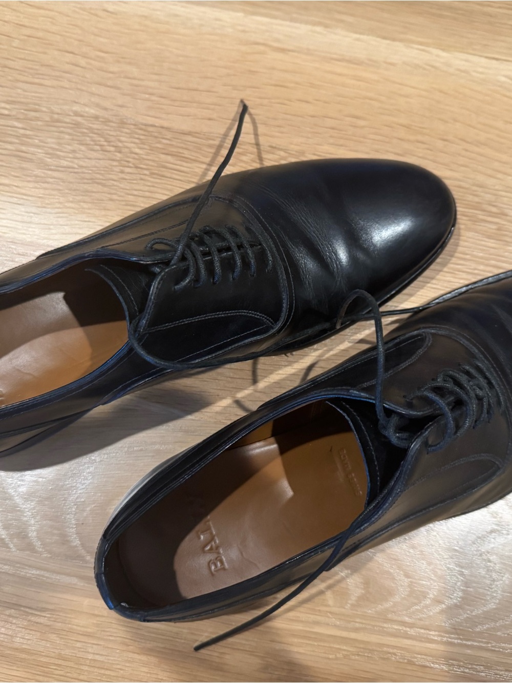 Bally Black Leather Oxford Shoes